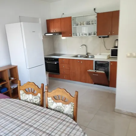 Apartman With 2 Balconies And Sea View *