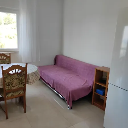 Apartman With 2 Balconies And Sea View Omis